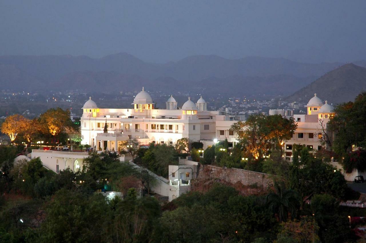 The Lalit Laxmi Vilas Palace Udaipur Exterior photo